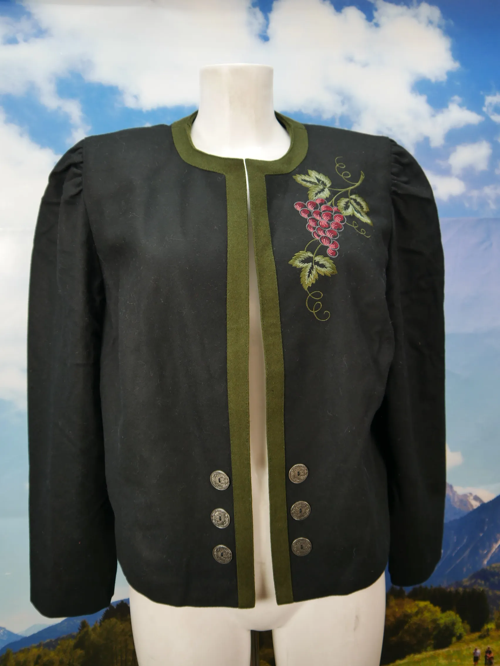 Janker schwarz Trauben Stickerei Puffärmel Dirndljacke Trachtenjacke Jacke Gr.48
