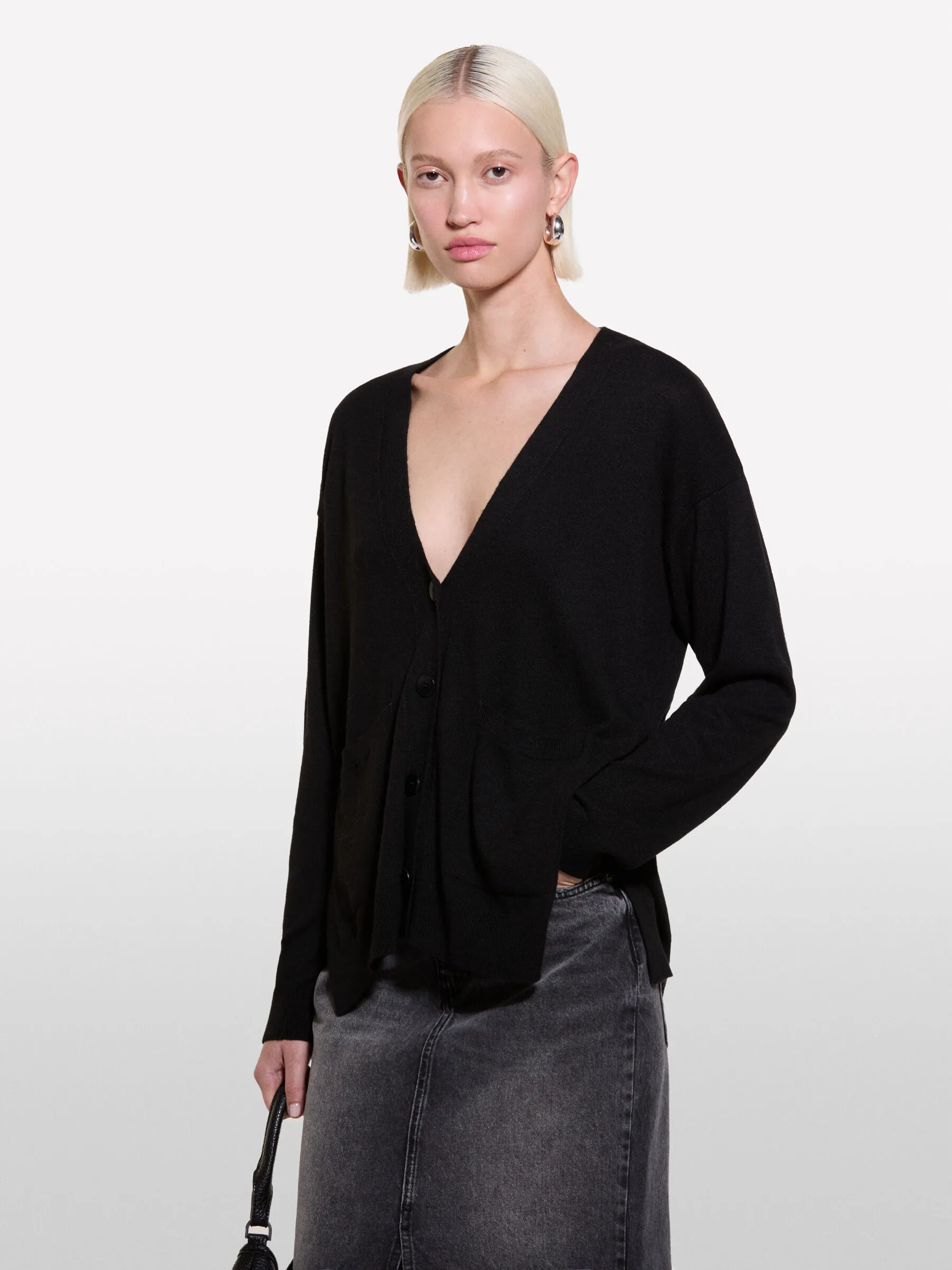 Schwarzer Cardigan mit Schlitzen, Schwarz 