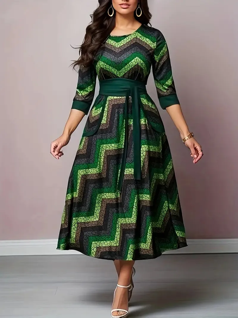 Tasche Kleid mit rundem Hals und halben Ärmeln